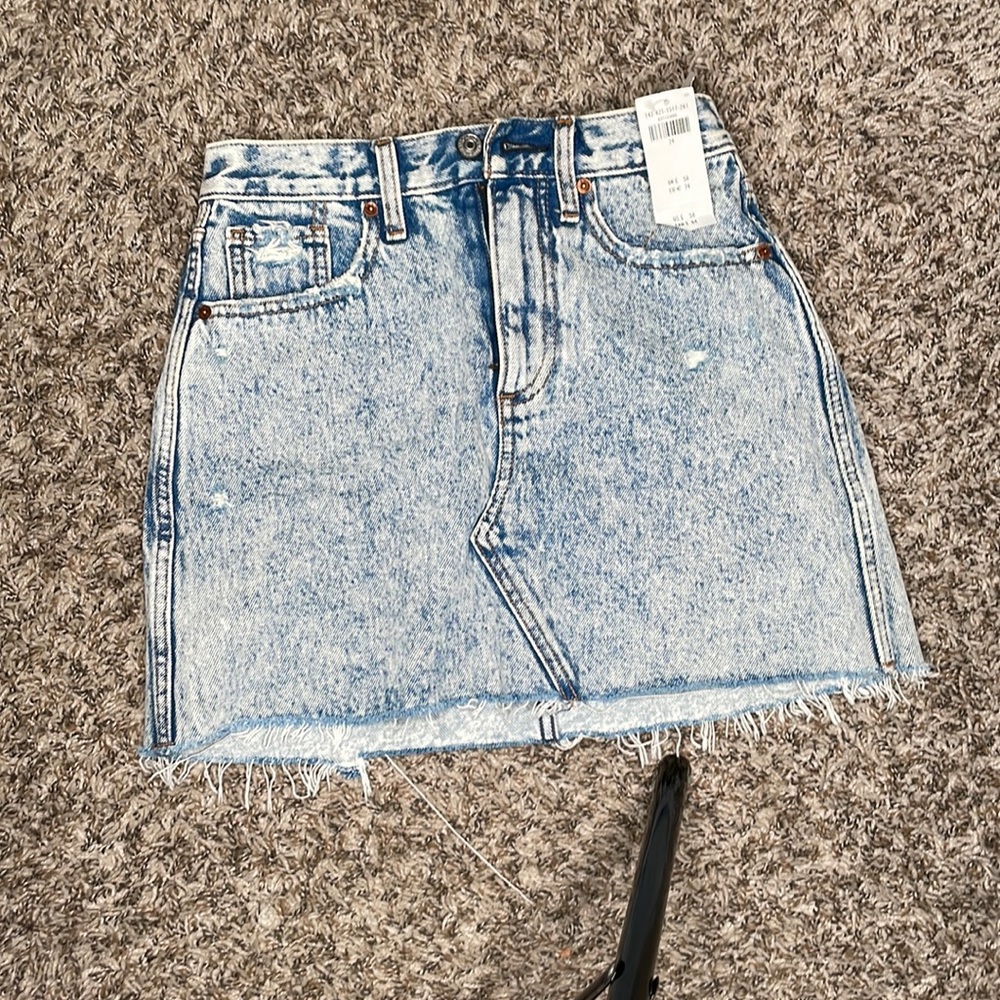 NWT Abercrombie acid wash mini skirt sz 24